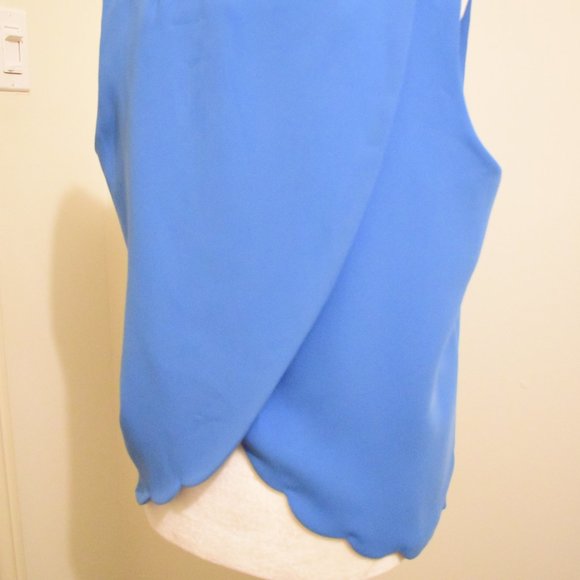 J. Crew Scalloped Hem Sleeveless Tank Top Blouse - Picture 3 of 6